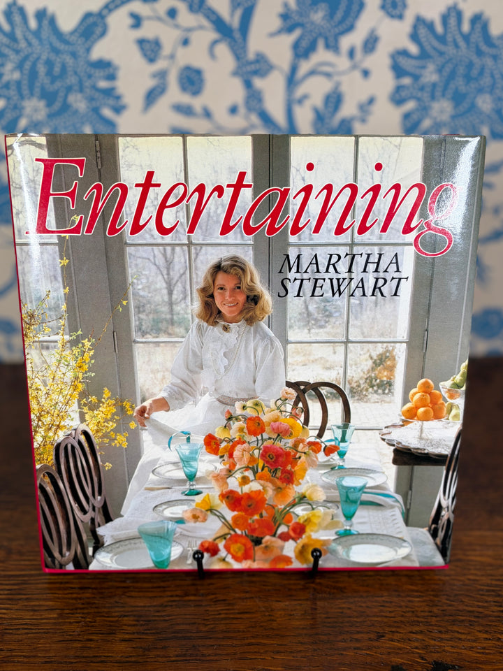 Martha Stewart 3rd Edition "Entertaining" Cookbook