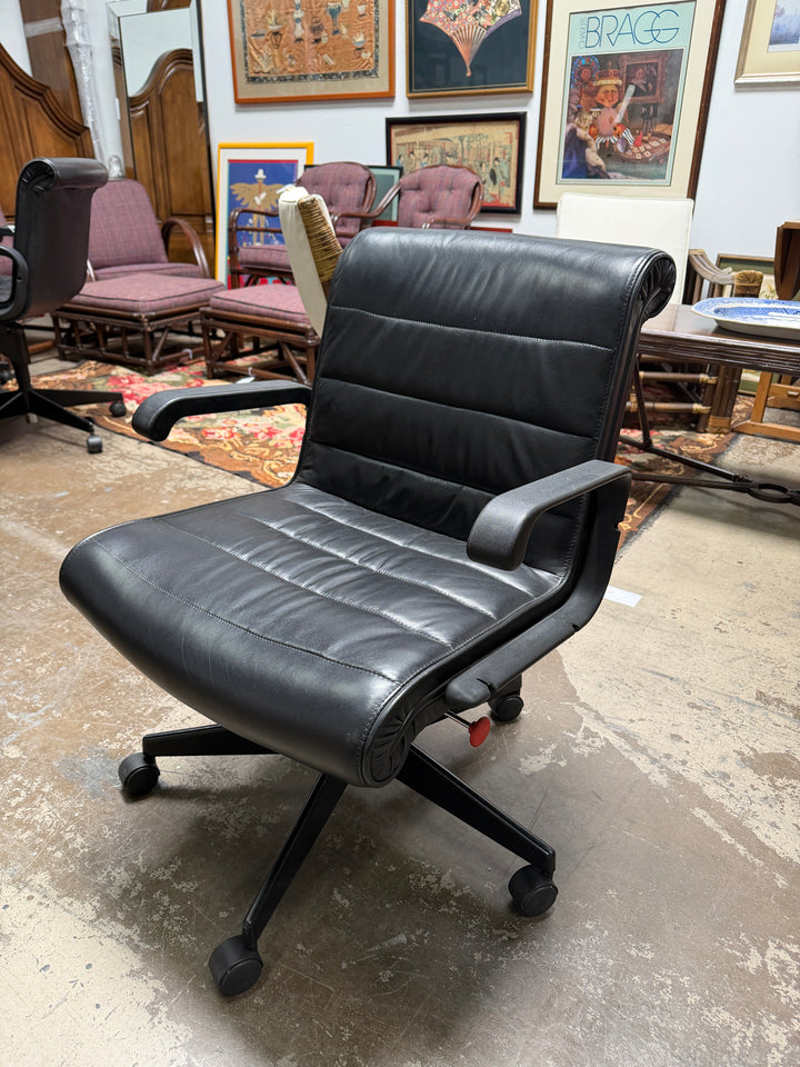 Vintage Richard Sapper Knoll Chair