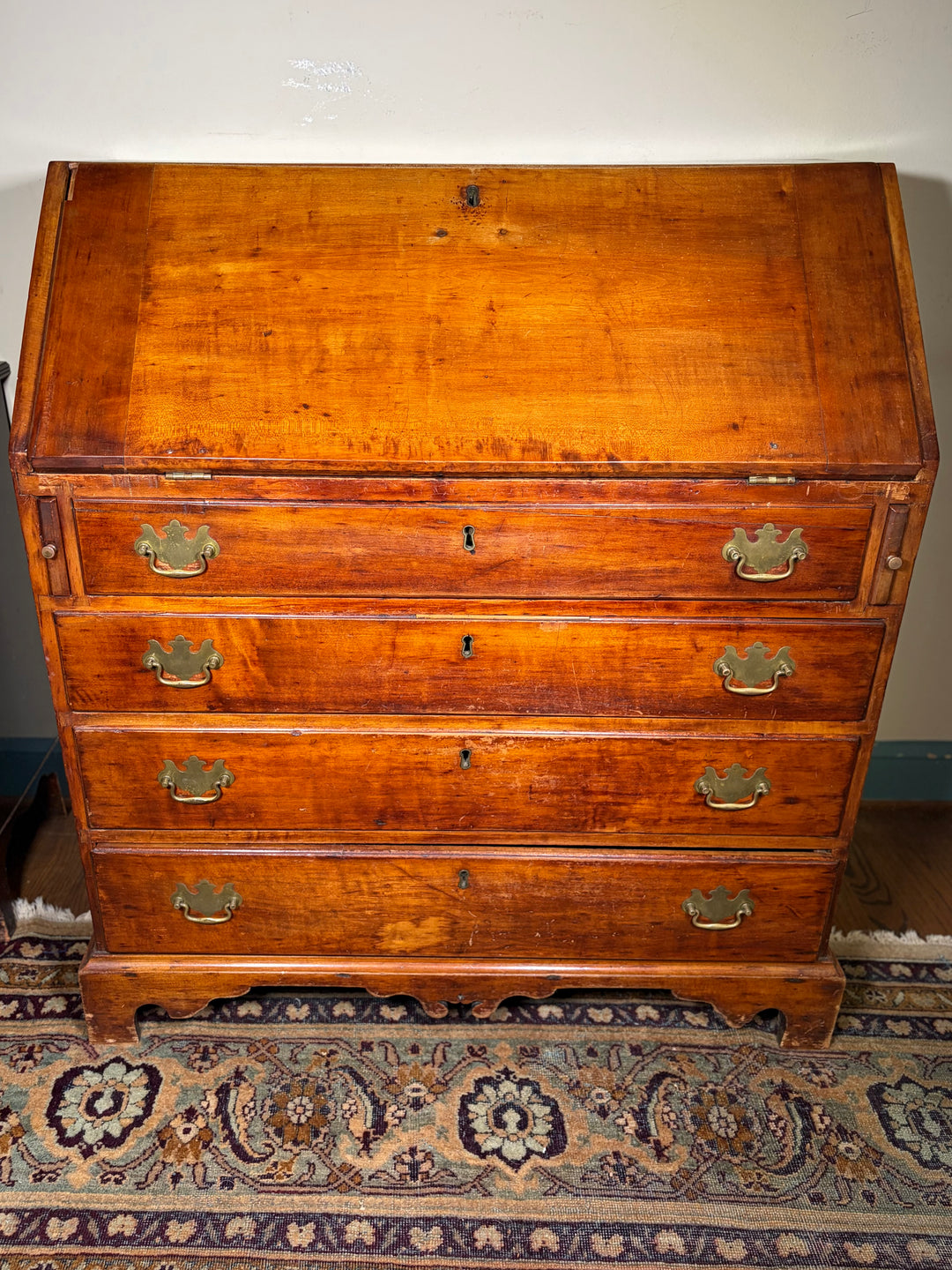 Secretary Desk (Missing Key)