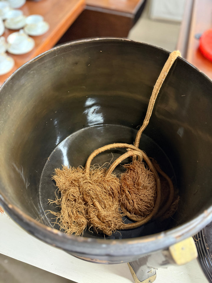Japanese Lacquer Hokkai Hat Box