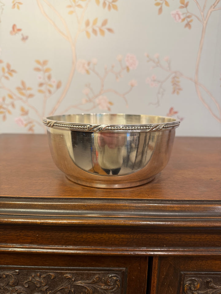 Reed and Barton Silver Plate Serving Bowl