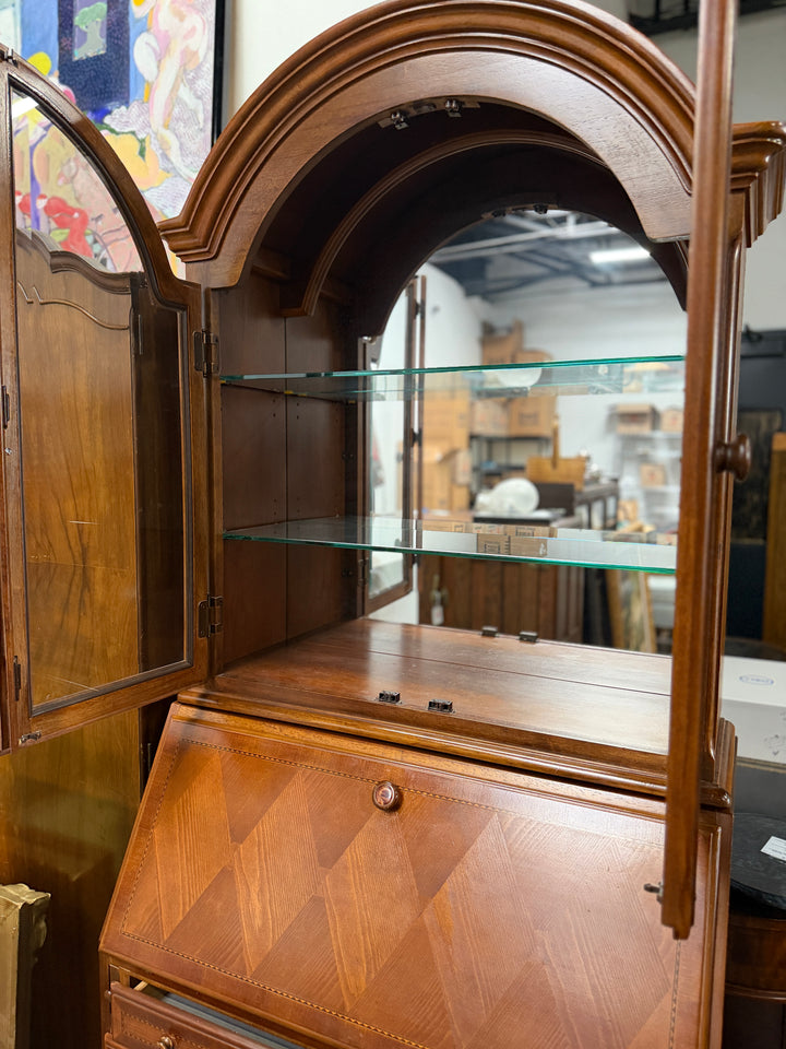 Secretary Desk / Bookcase