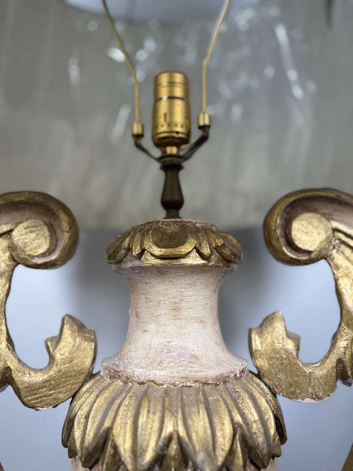 Italian Baroque-Style Carved Wood Giltwood Table Lamp