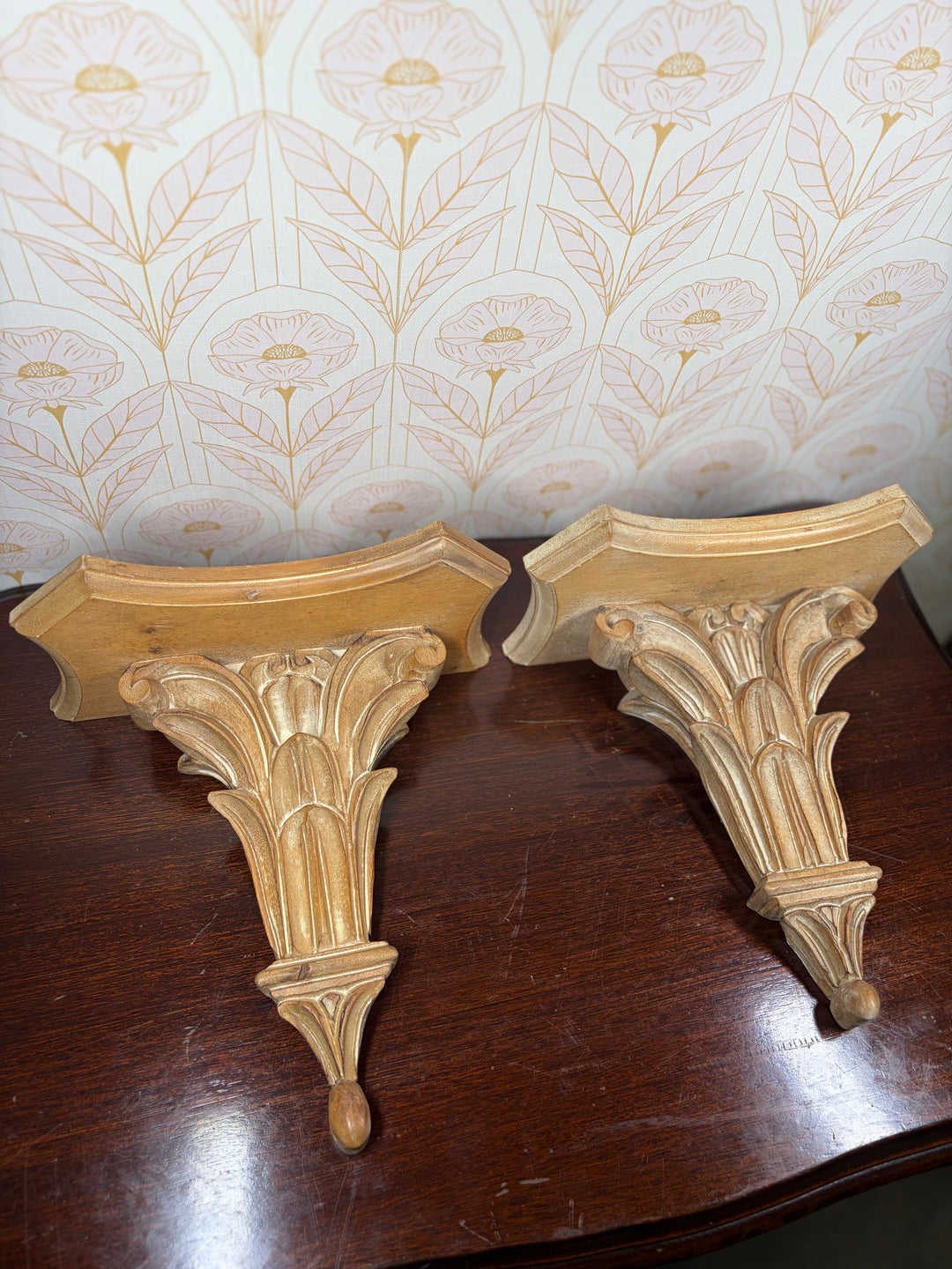Pair of Gilt Acanthus-Leaf Wall Bracket Shelves (Made in Italy)