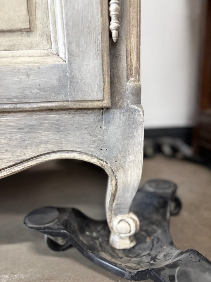 French Provincial Gray-Washed Wood Buffet with Hutch Top