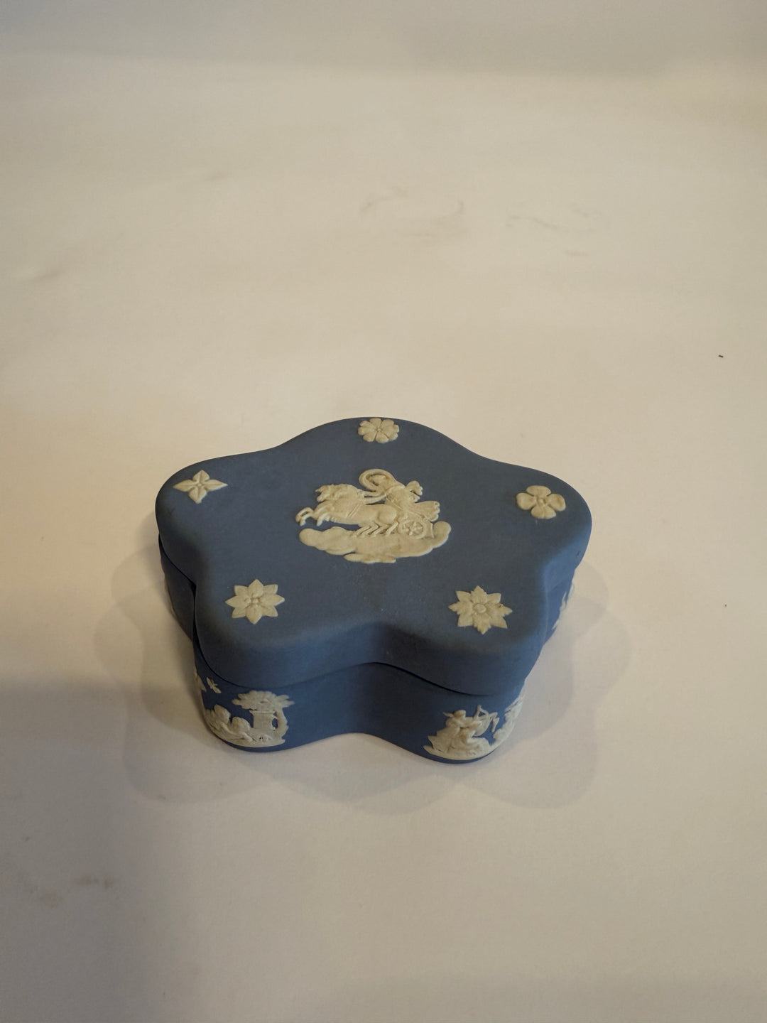 Wedgewood Blue Star Trinket Box