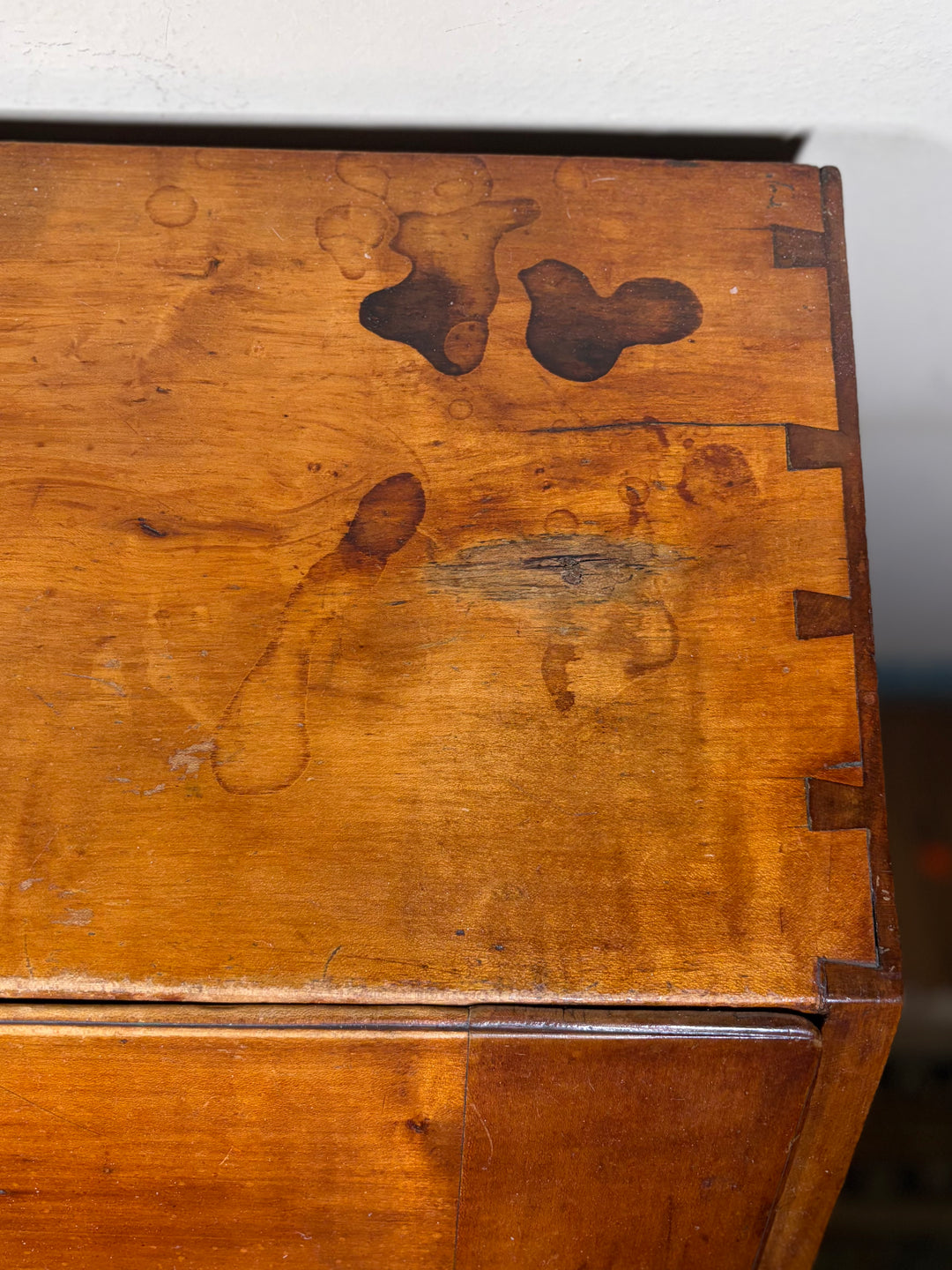 Secretary Desk (Missing Key)