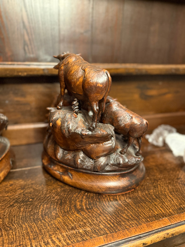 Pair of Black Forest Sculptures of Cattle Attributed to Johann Huggler of Brienz