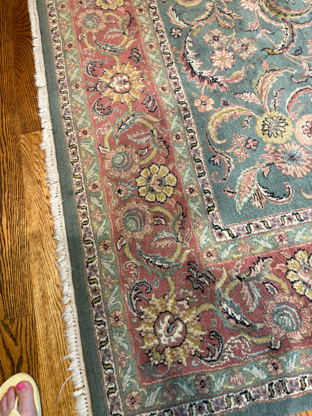 Fine Indo Kashir Rug (8x10 ft) (Online Only Item)