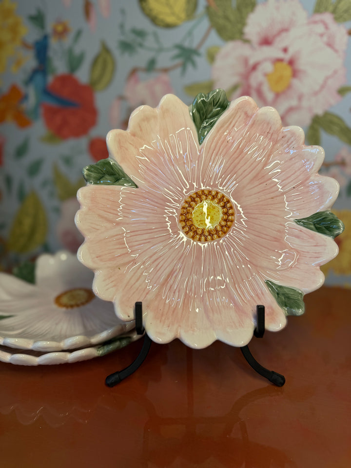 Set of 3 Ceramic Pink Flower Plates