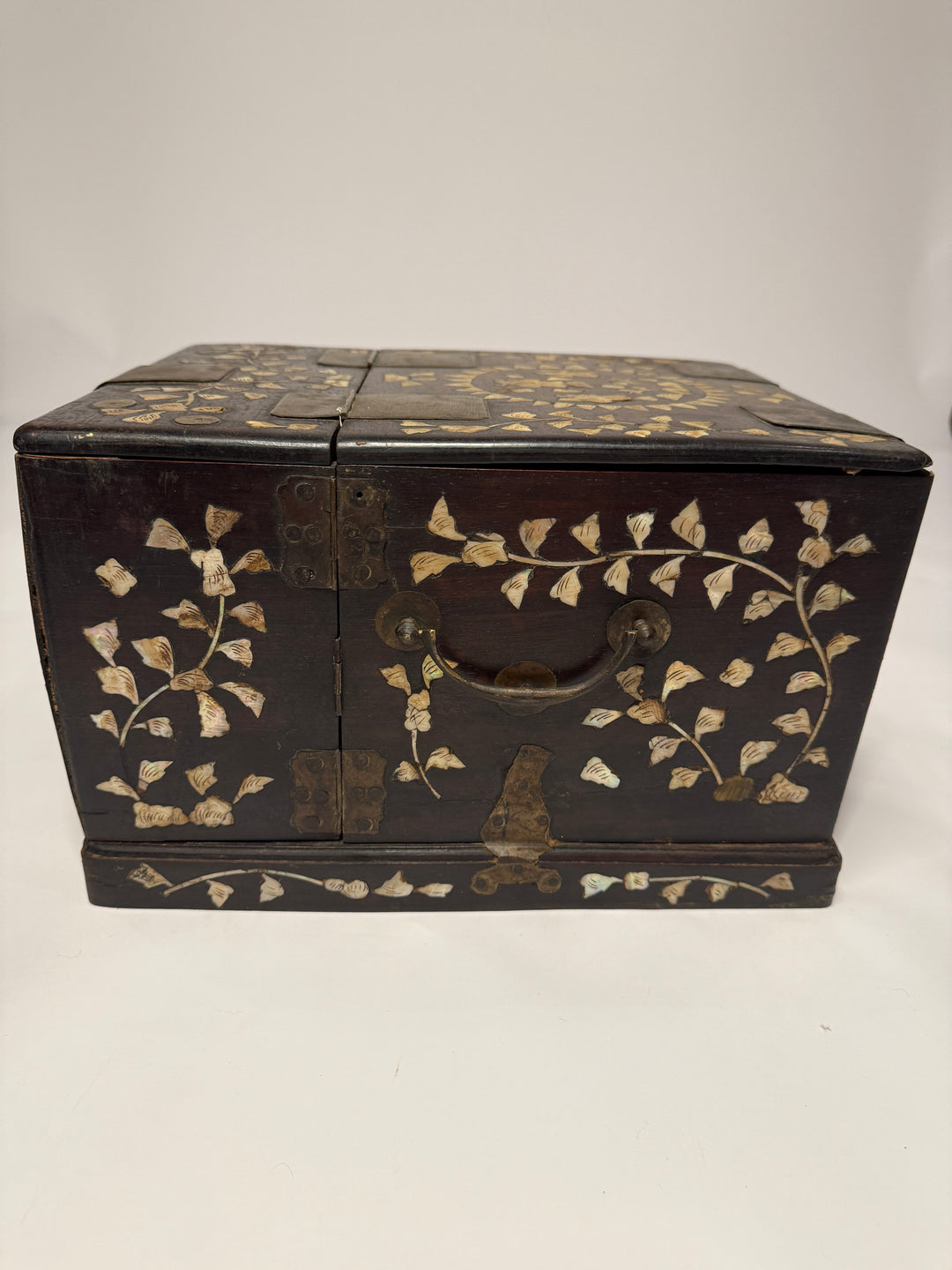 Mother of Pearl Inlaid Lacquer Box