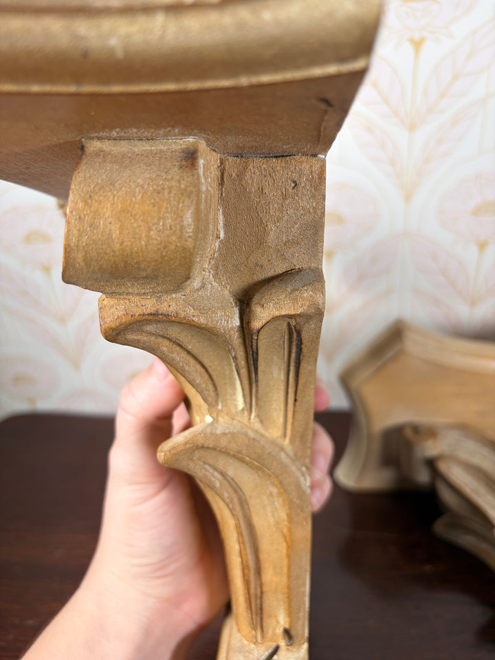 Pair of Gilt Acanthus-Leaf Wall Bracket Shelves (Made in Italy)