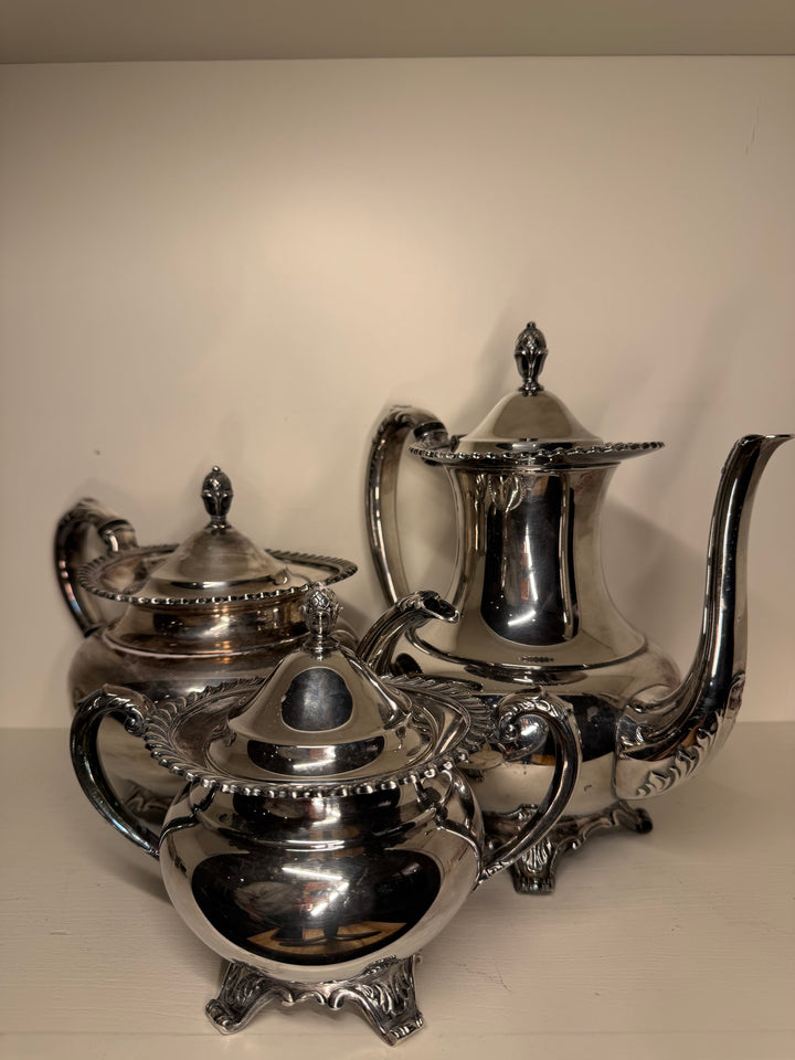 Georgian Cadroon Silverplate Set