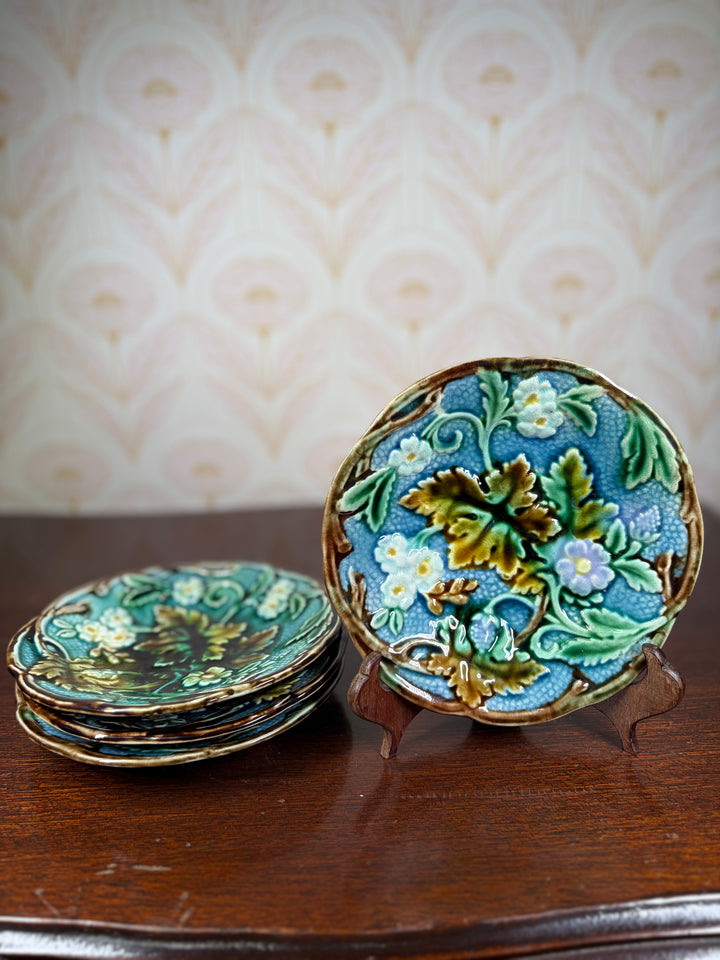 Set of Four 19th Century Swedish Majolica-Style Dessert Plates