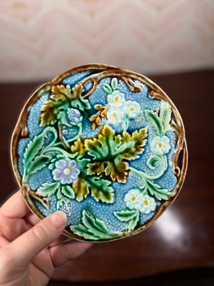 Set of Four 19th Century Swedish Majolica-Style Dessert Plates