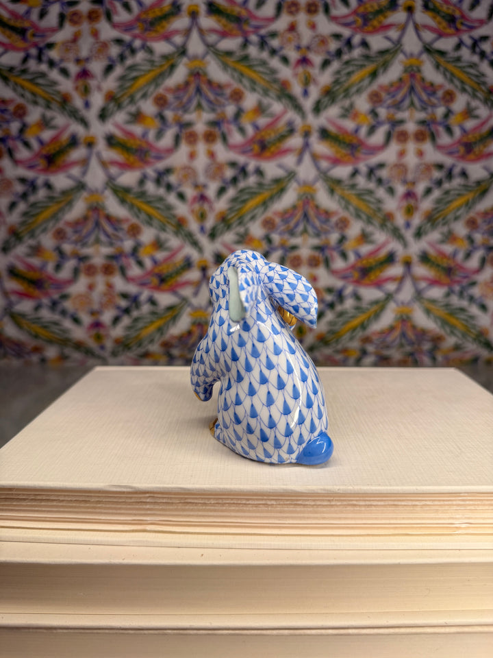 Herend Blue Fishnet Rabbit Figurine