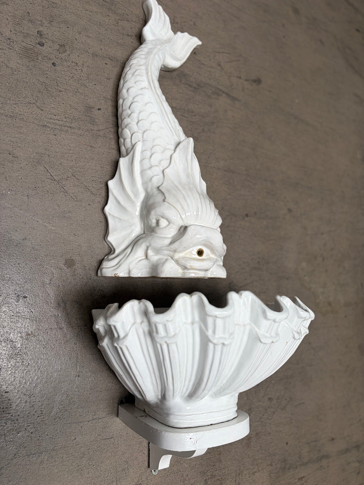 Wall Fountain / Lavabo Featuring Aquatic Creature & Shell Basin