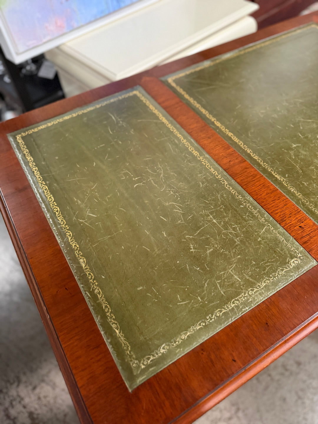 Green Leather Top Desk with Drawers with Key