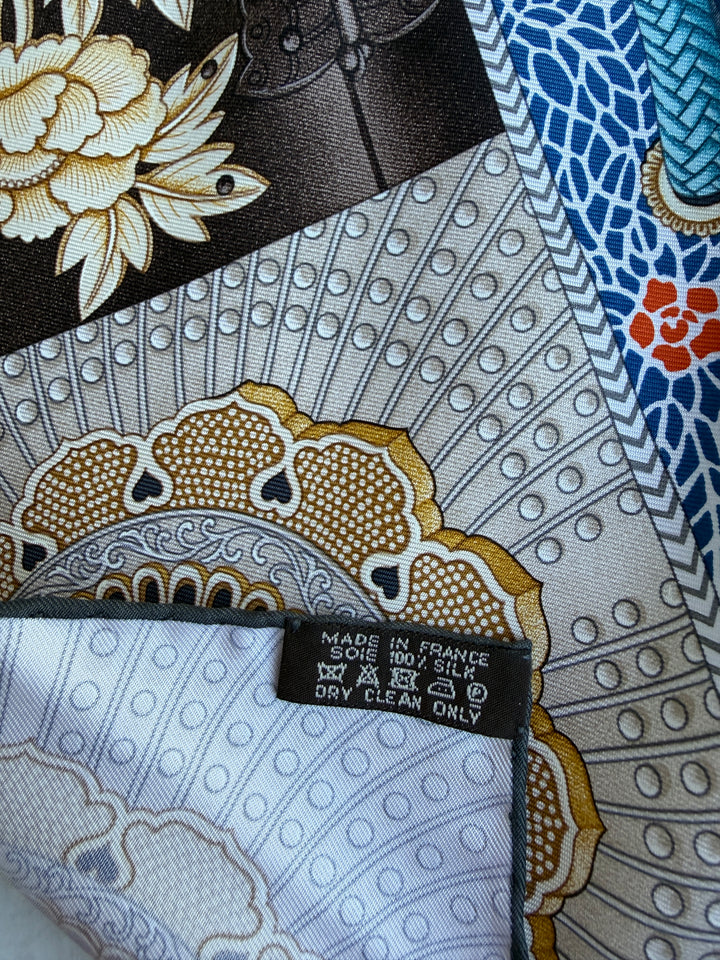 Vintage HERMÈS Scarf Cashmere Silk Parures De Samourais (Includes Box)