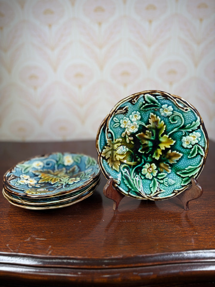 Set of Four 19th Century Swedish Majolica-Style Dessert Plates