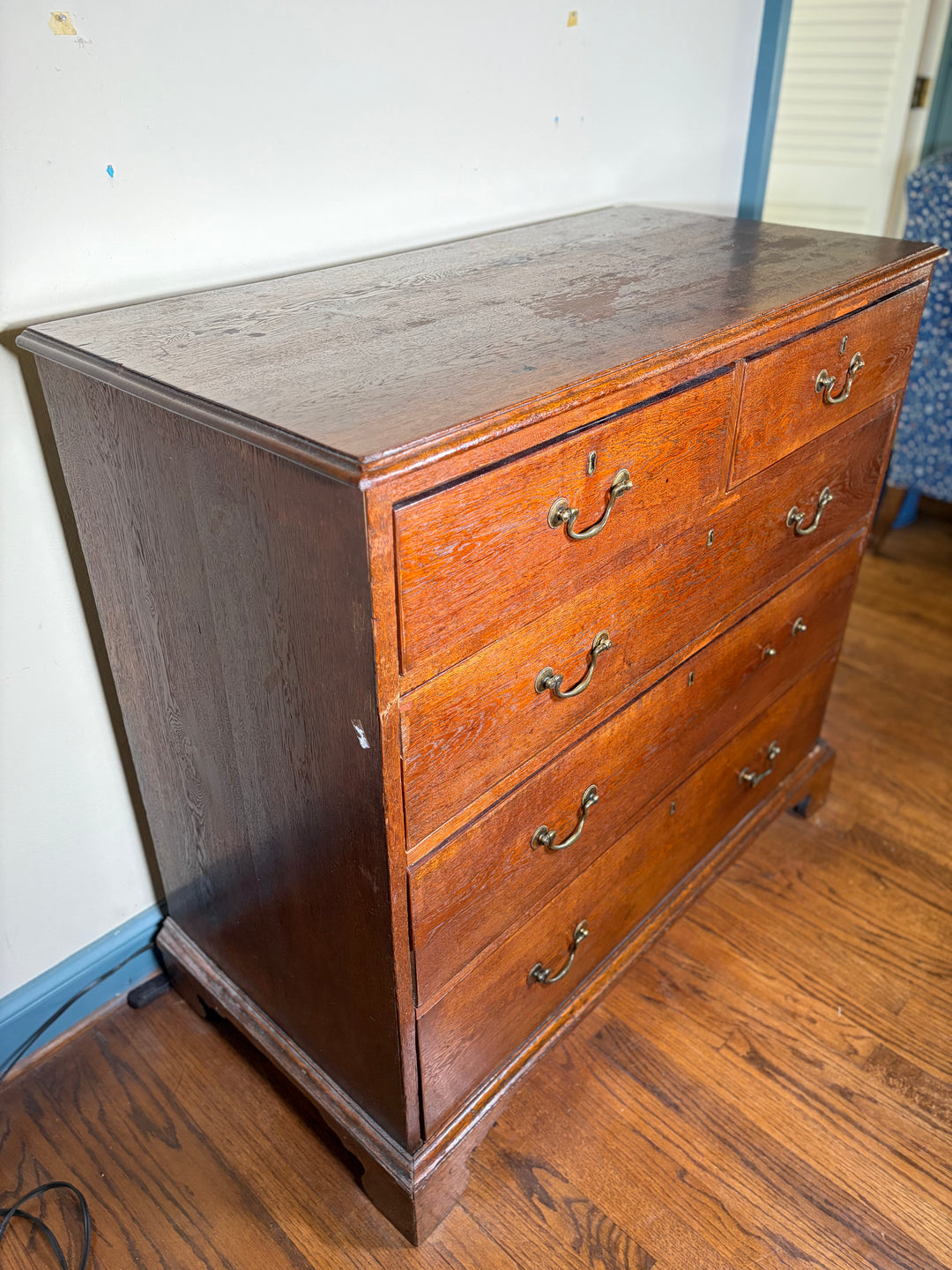 Antique Georgian Style Chest of Drawers