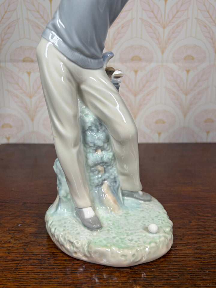 Lladro Golfer