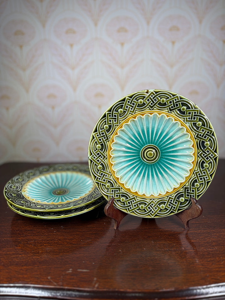 Set of Three Majolica-Style Ceramic Plates with Celtic Knotwork Border