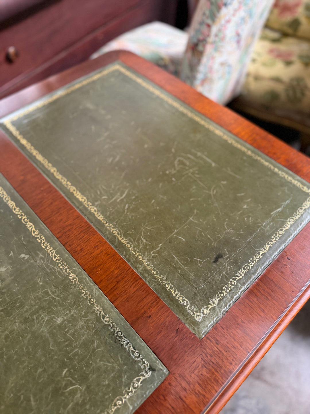 Green Leather Top Desk with Drawers with Key