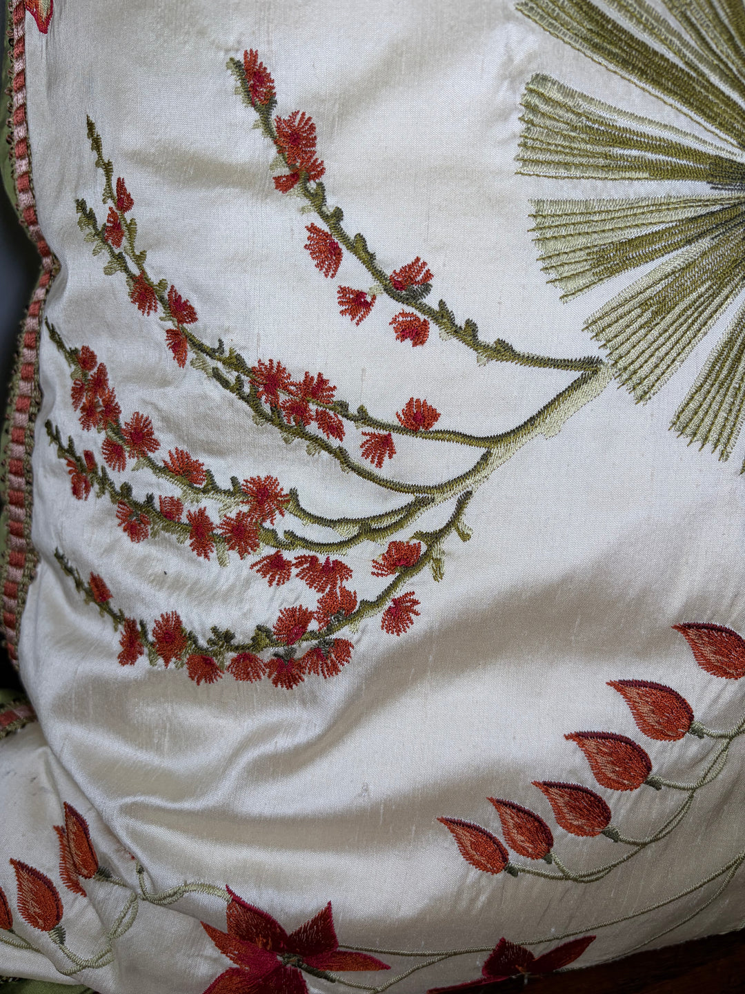 Pair of Embroidered Floral Decorative Throw Pillows