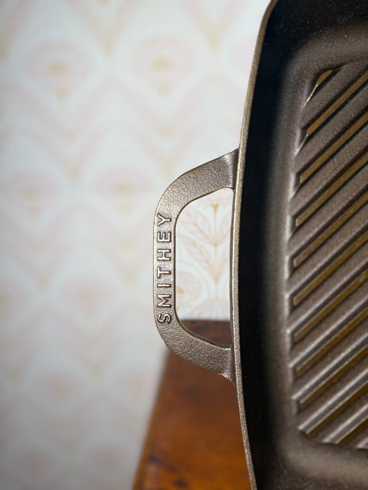 Smithey Cast Iron Griddle