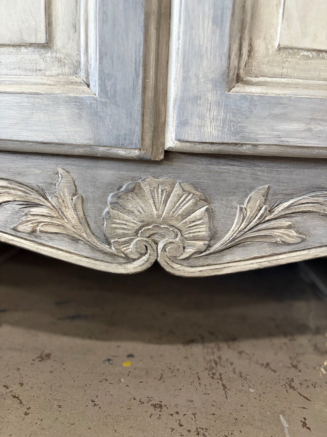French Provincial Gray-Washed Wood Buffet with Hutch Top