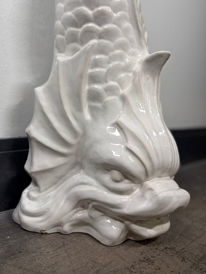 Wall Fountain / Lavabo Featuring Aquatic Creature & Shell Basin