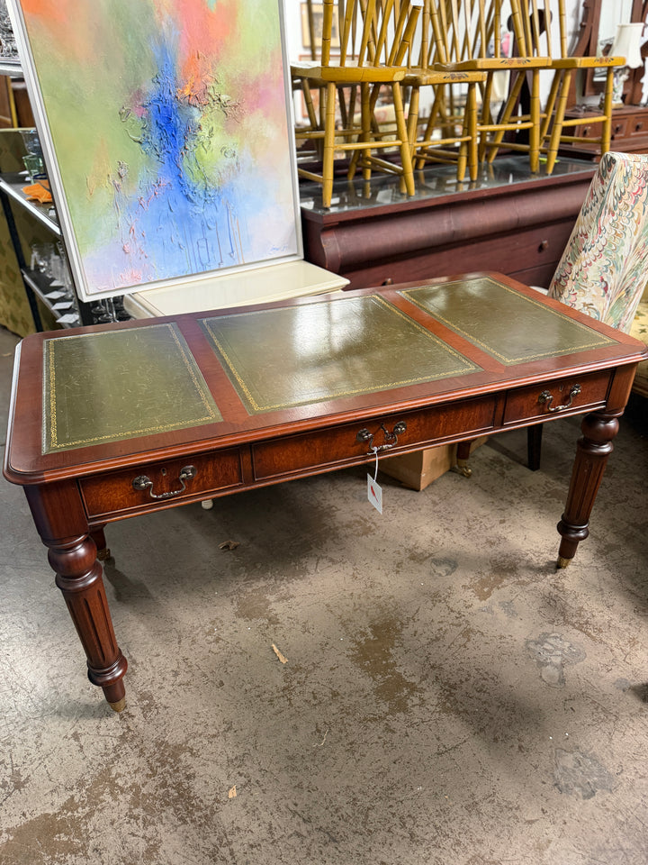 Green Leather Top Desk with Drawers with Key
