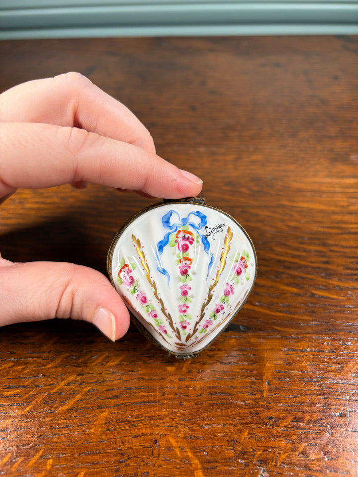 Limoges Shell Pill Box