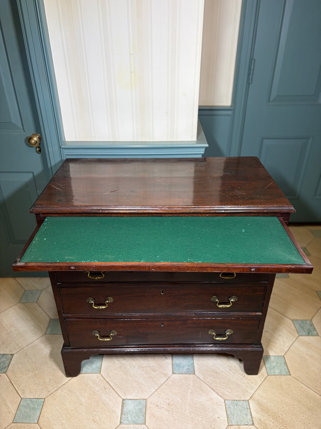 Antique George III Chest of Drawers