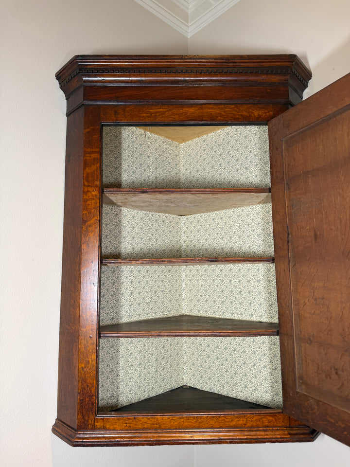 Georgian Oak Mahogany Inlaid Wall Hanging Corner Cupboard