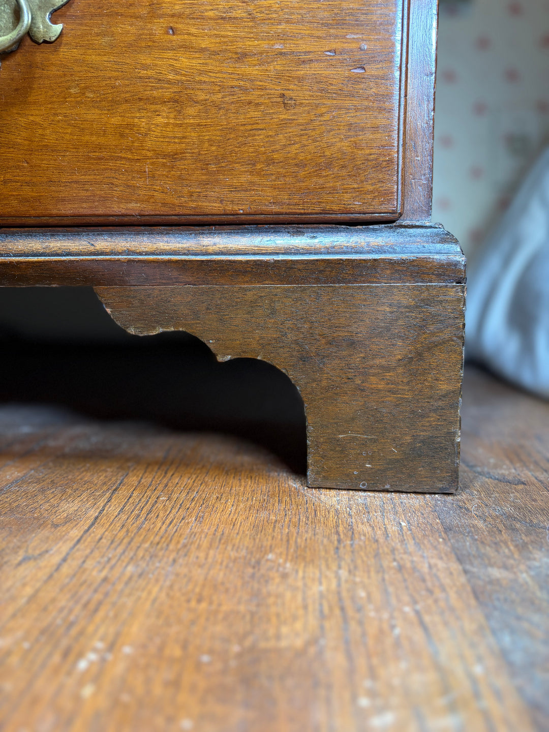 Antique Georgian Chest of Drawers