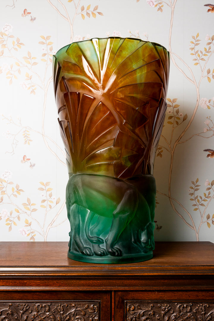 Daum Lion and Leaf Vase