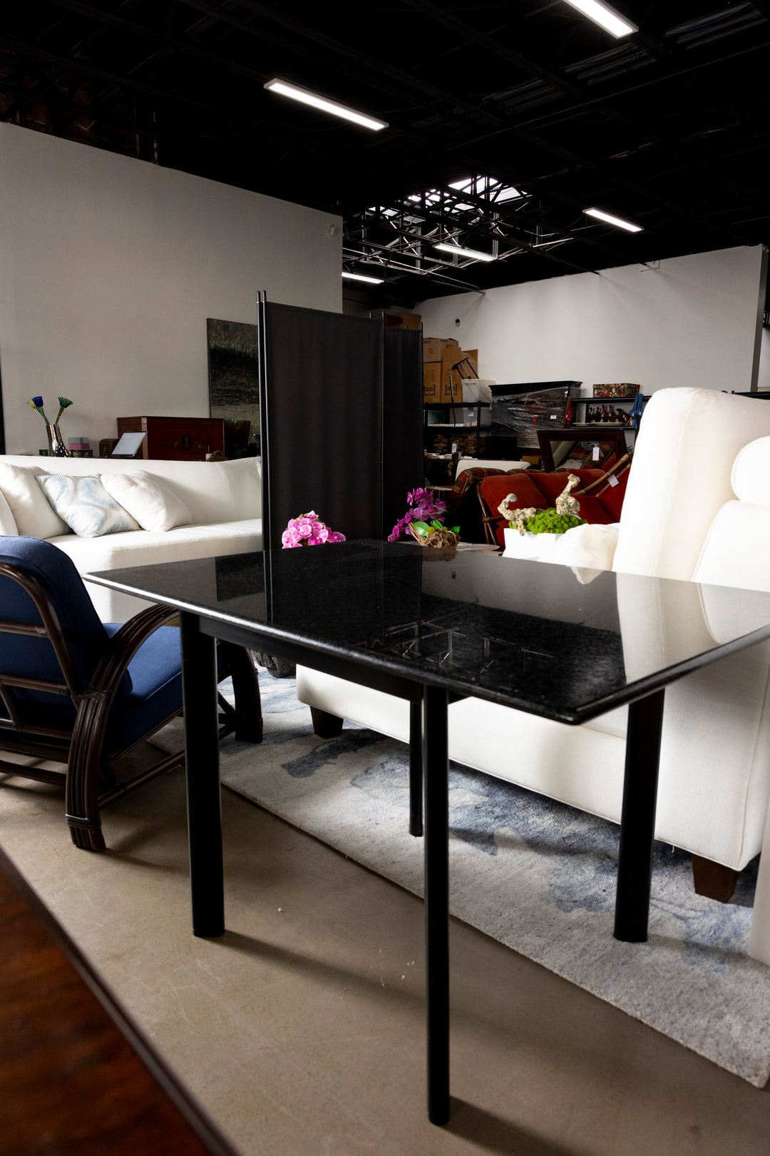 Square Knoll Table
