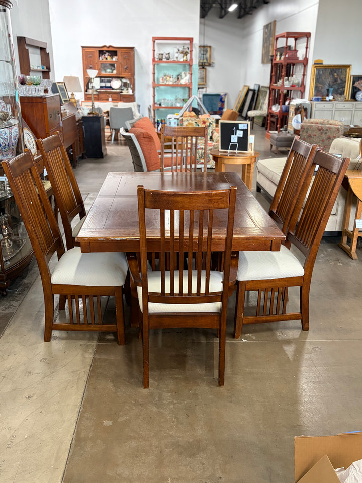 Wooden Dining Table with Leaf and 6 Chairs