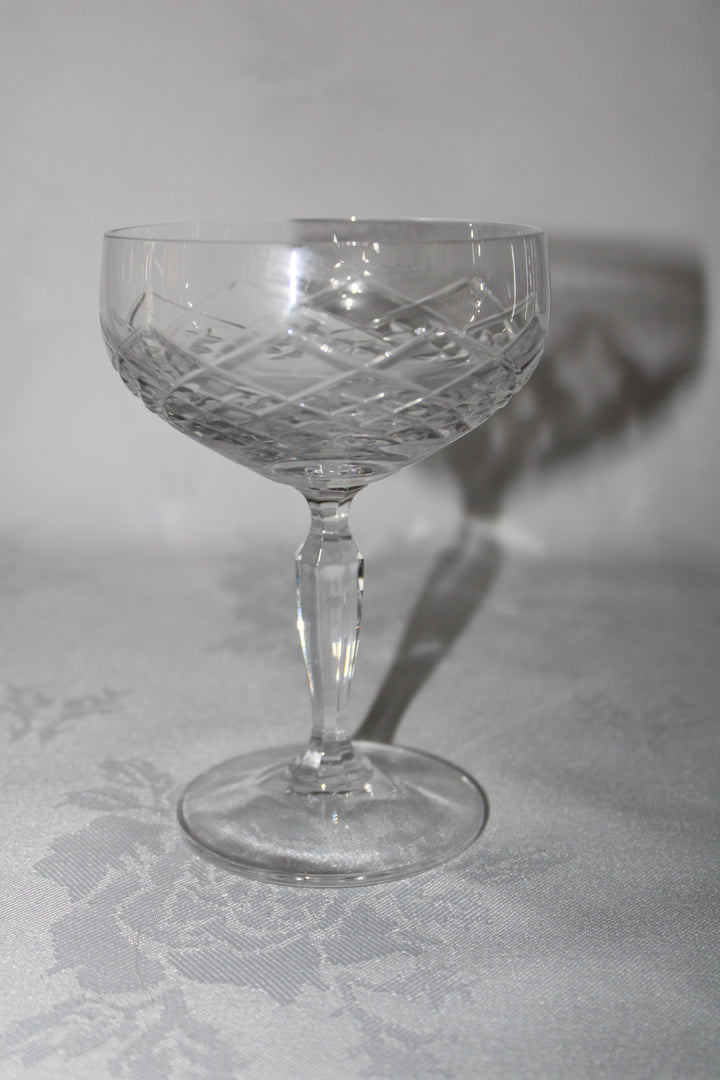 Vintage Mikasa Blown Glass Antique Lace Tall Champagne Coupe Glasses Set of 4