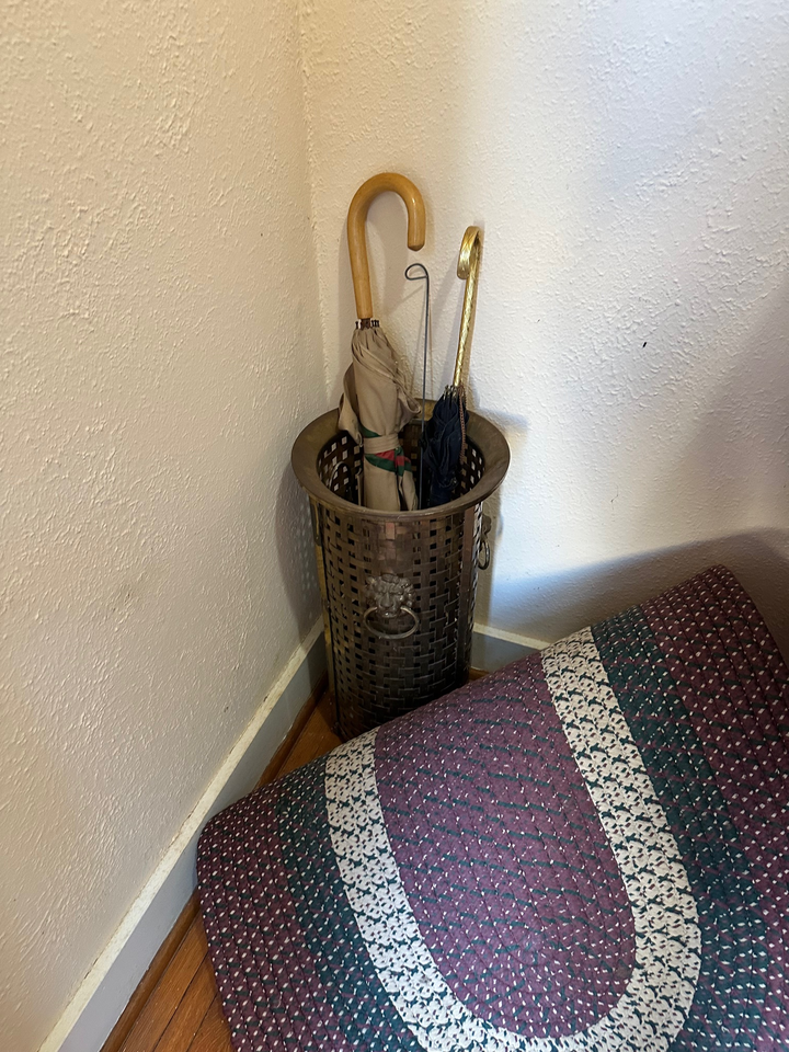 Group Discounted Rate: Chairs + Umbrella Holder