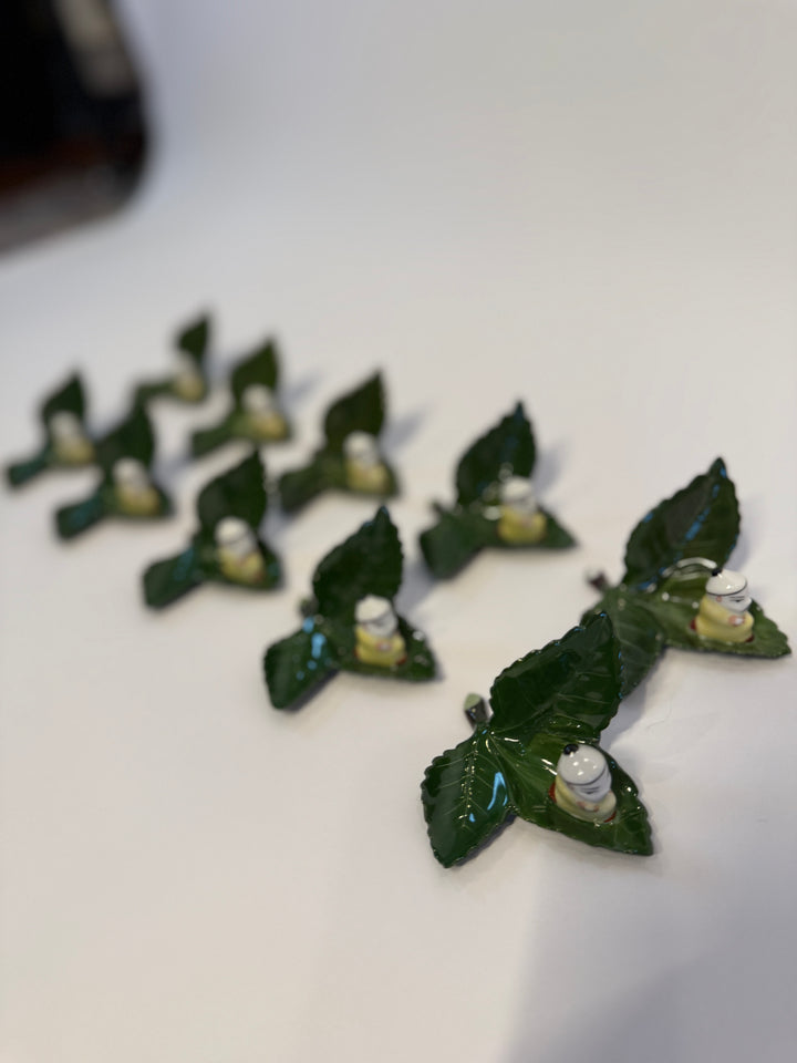 Herend Asian Man on Leaf Name Card Holders (10)