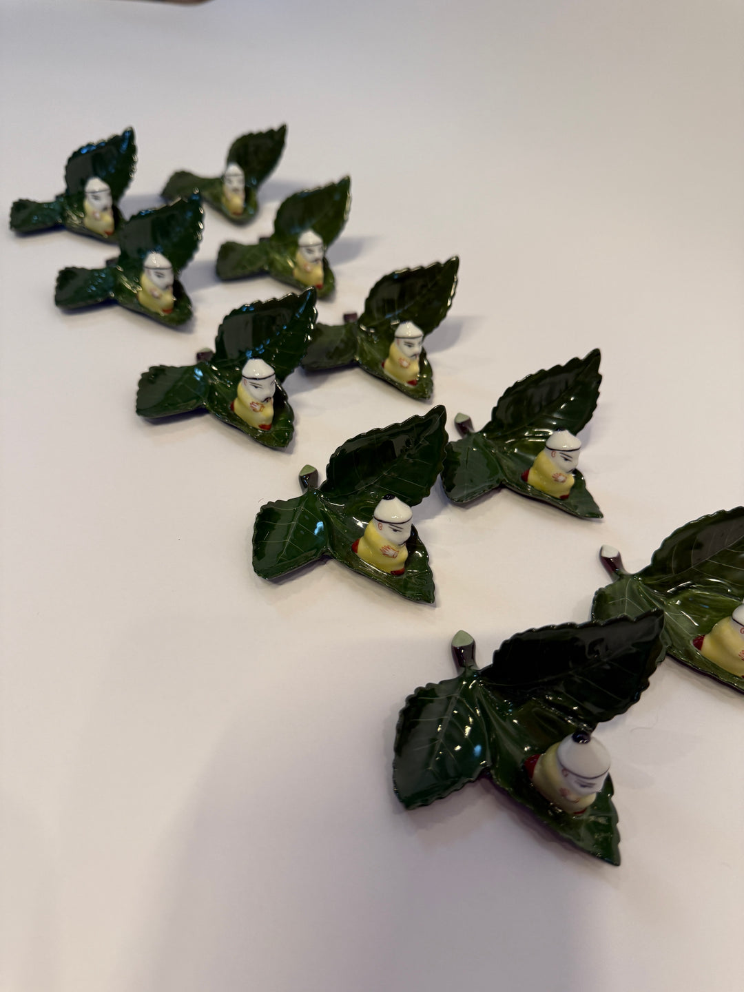 Herend Asian Man on Leaf Name Card Holders (10)