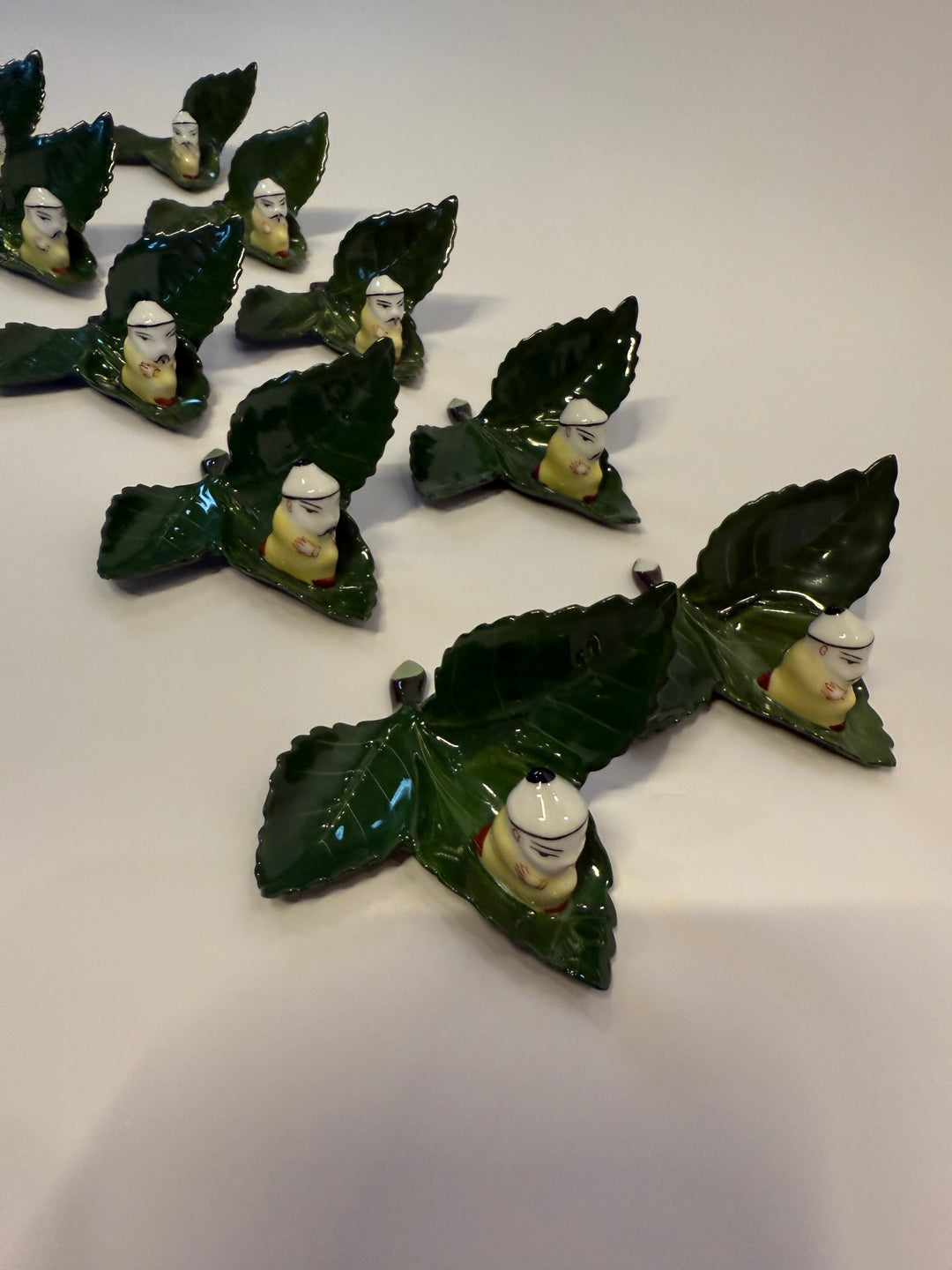 Herend Asian Man on Leaf Name Card Holders (10)