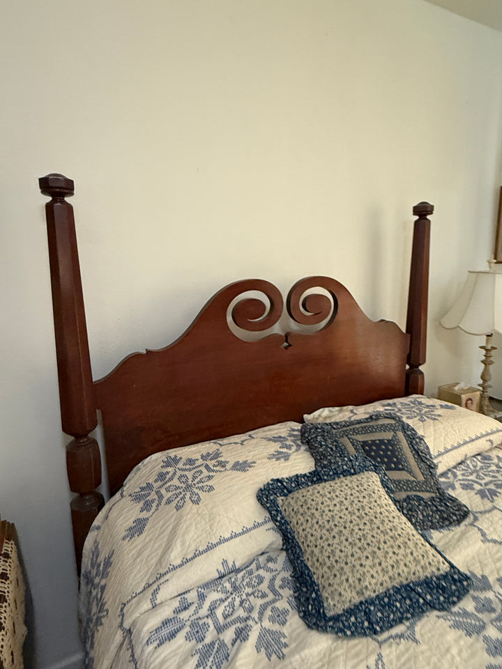 Antique Four-Poster Full-Size Bed – Solid Mahogany *Local Pickup Available in Honey Grove, TX*