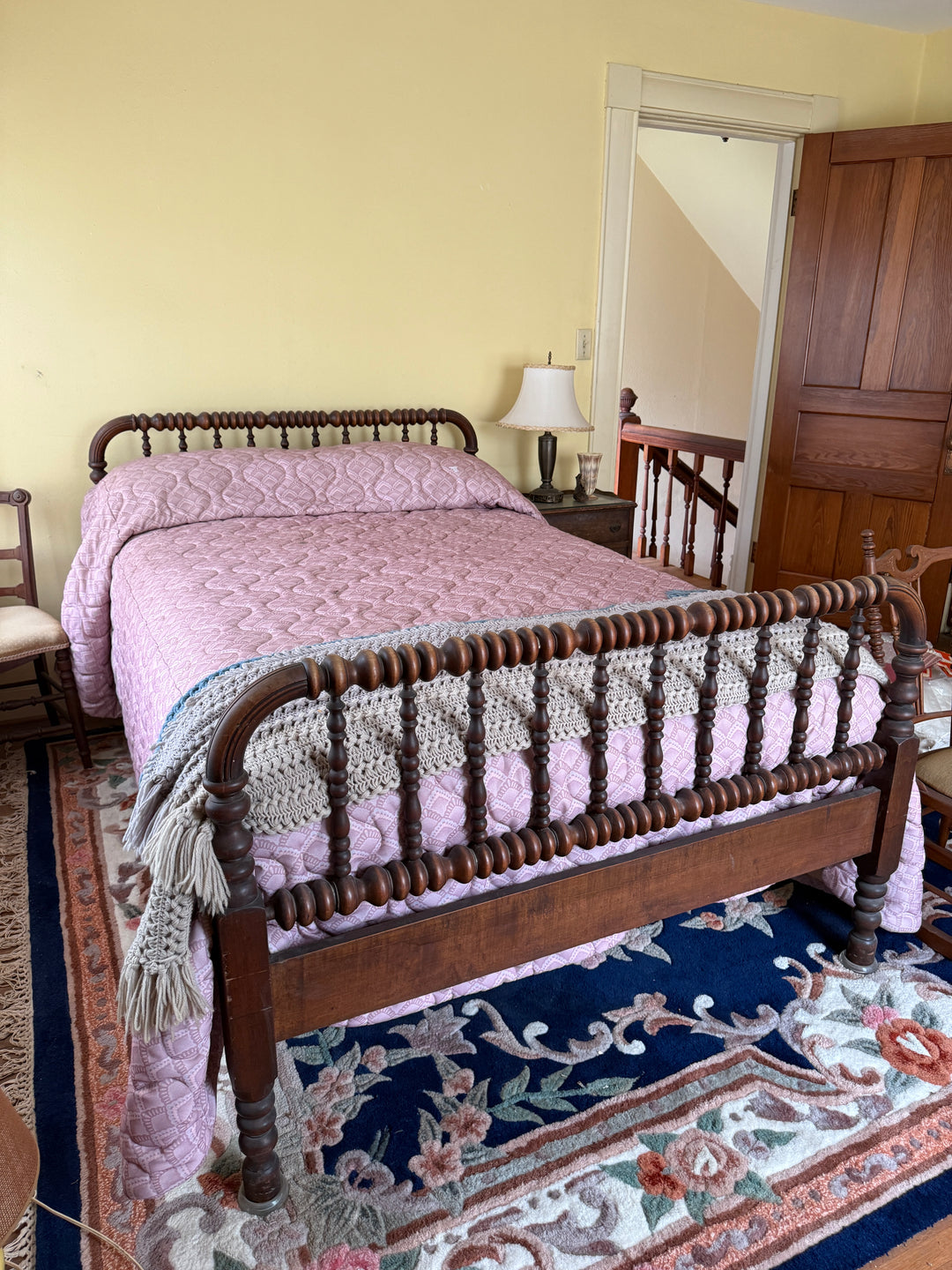Antique Spindle Bed Frame – Full Size *Local Pickup Available in Honey Grove, TX*