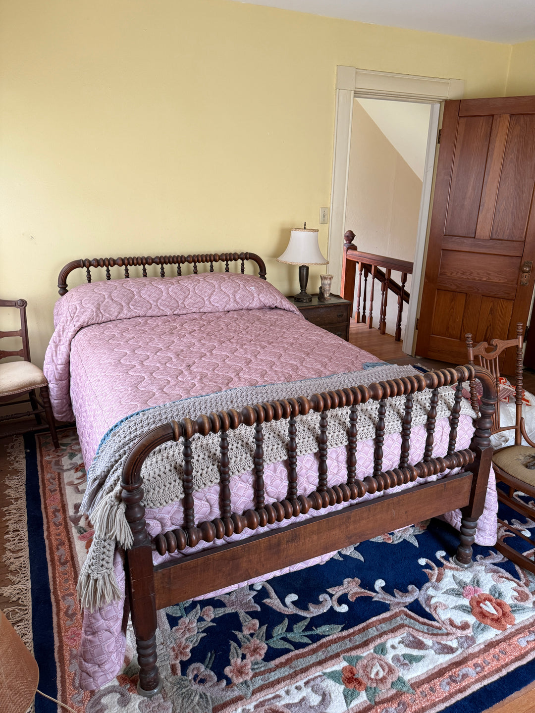 Antique Spindle Bed Frame – Full Size *Local Pickup Available in Honey Grove, TX*