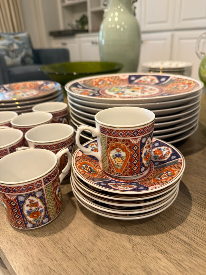 Vintage Japanese Imari Porcelain Set