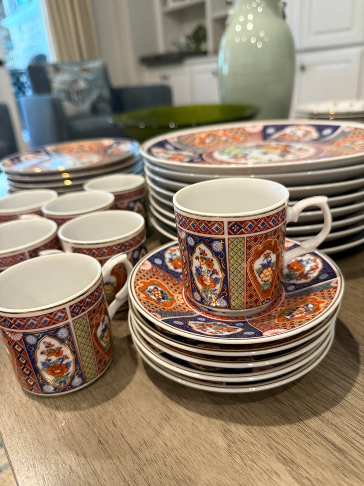 Vintage Japanese Imari Porcelain Set